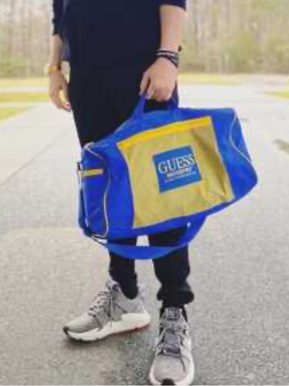 Guess 90s Vintage Waterpro 19” Sports Duffle Canvas Bag Blue/Yellow Gym Athletic
